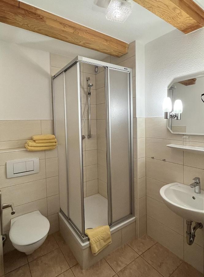 Hotel Garni Melchendorf Erfurt Exteriör bild