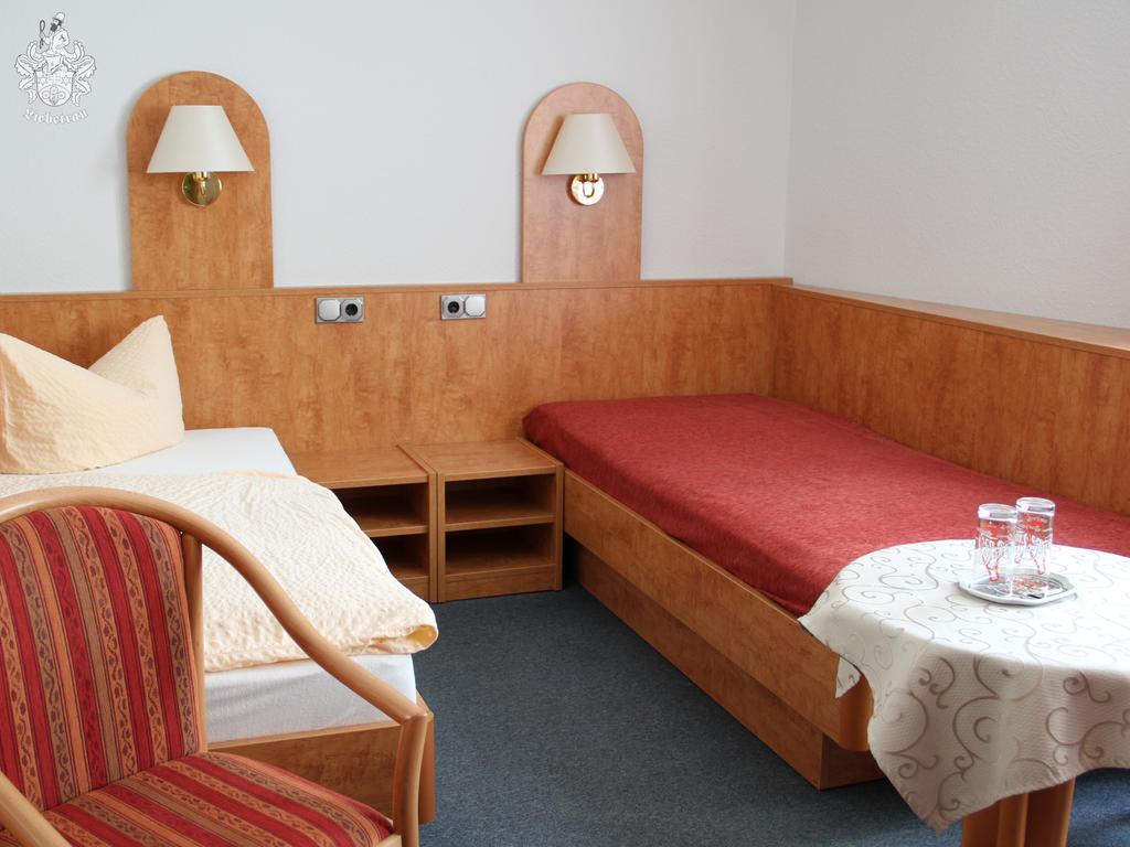 Hotel Garni Melchendorf Erfurt Exteriör bild