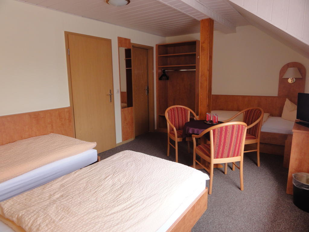 Hotel Garni Melchendorf Erfurt Rum bild