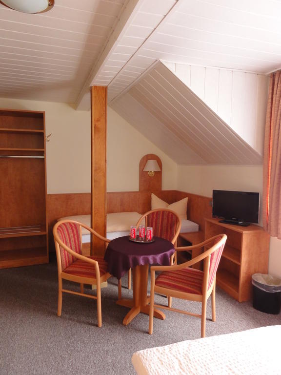 Hotel Garni Melchendorf Erfurt Rum bild